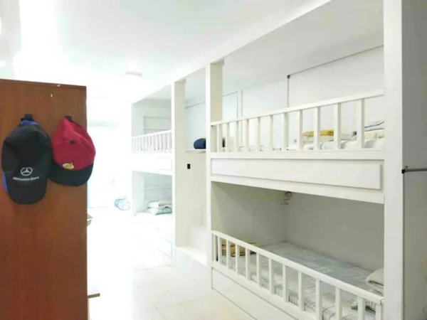 Quarto com beliches