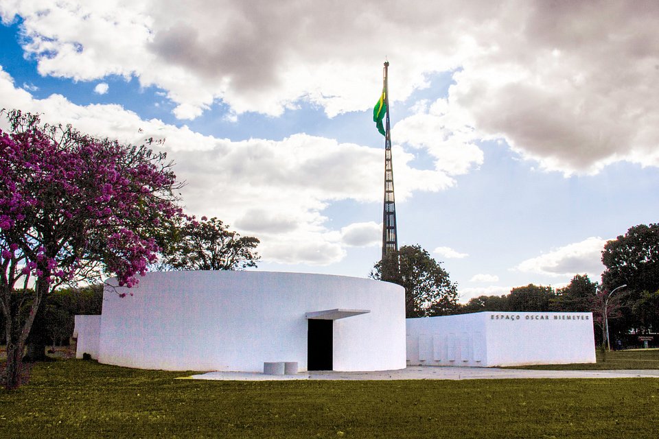 Espaço Oscar Niemeyer