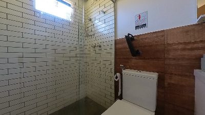Banheiro da Suíte do Chef — Villa Kubitschek