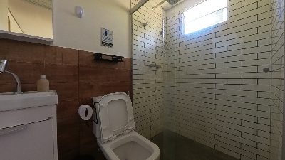 Banheiro da Suíte do Renato Russo — Villa Kubitschek