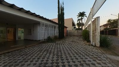 Garagem — Casa Modernista